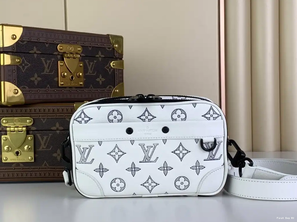 Firstbags ru review Alpha-11.0*18.5*6.5CM Nano VUITTON LOUIS 0625